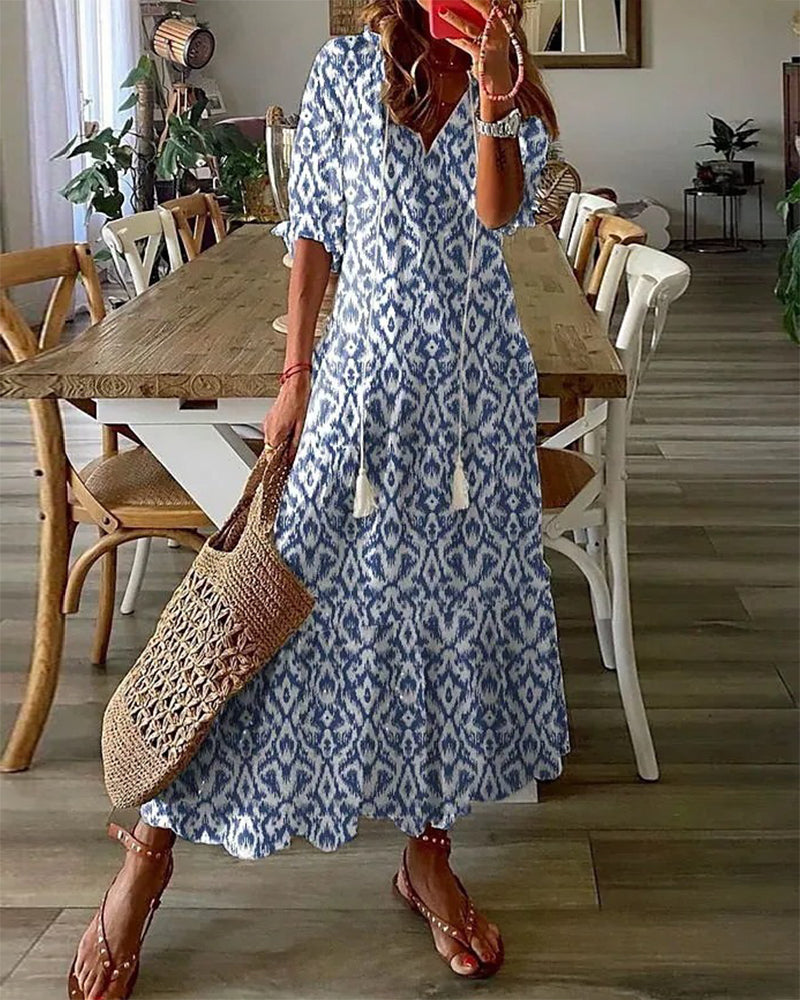 Andrea - Stylish vintage bohemian dress with V-neck and print