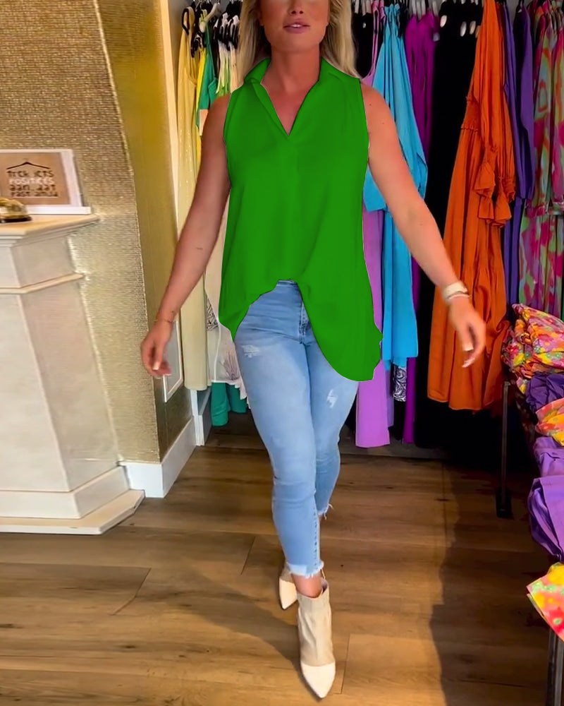 Ivy | Sleeveless top with Ruffles and Lapels