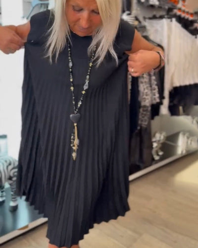 Eline | Casual Dress with Round Neckline