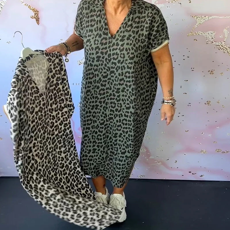 Evie | Short-sleeved dress with leopard print
