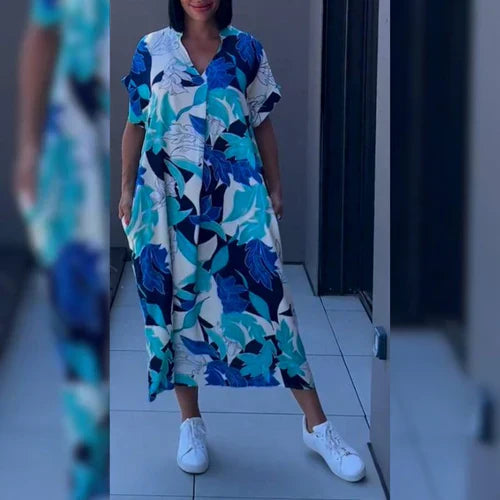 Nia | Relaxed dress with artistic print
