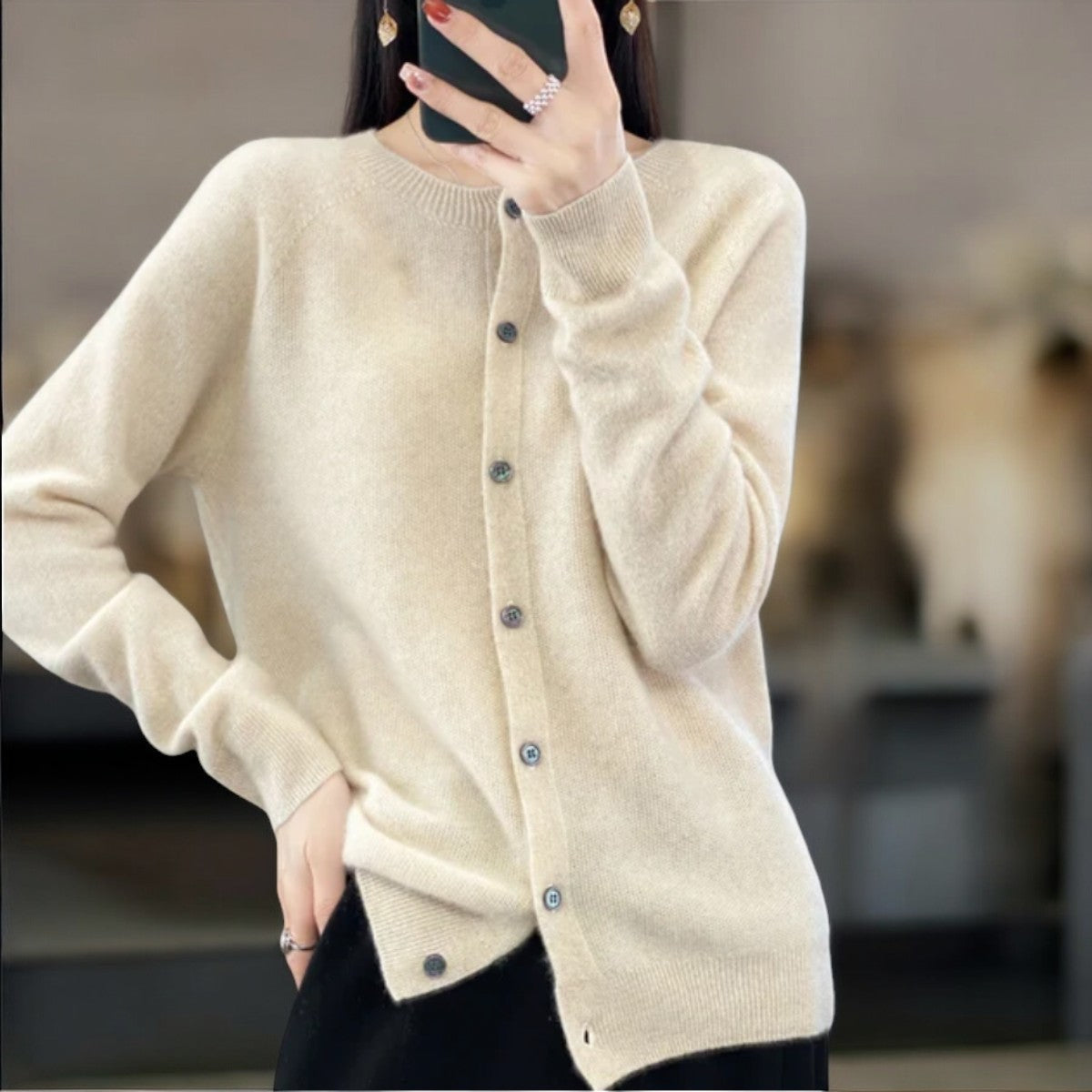 VIVIENNE WARM COZY CARDIGAN
