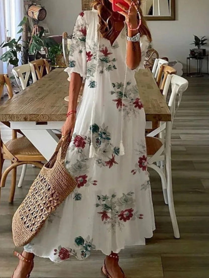 Andrea - Stylish vintage bohemian dress with V-neck and print